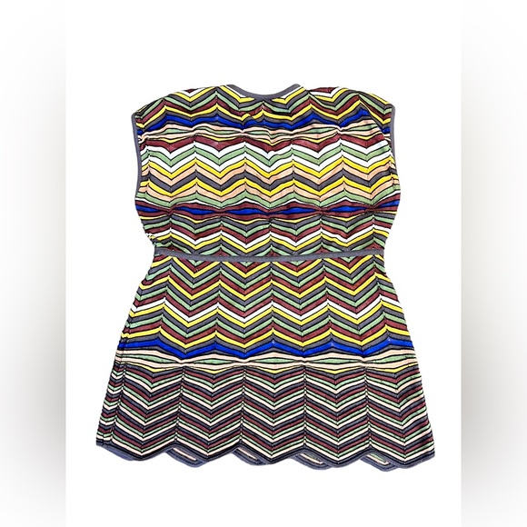M Missoni v neck knit zig zag top - Picture 2 of 6